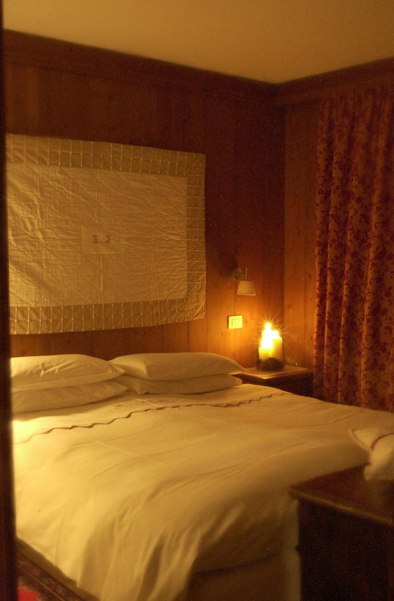 Hotel Baita Fiorita سانتا كاترينا فالفورفا الغرفة الصورة
